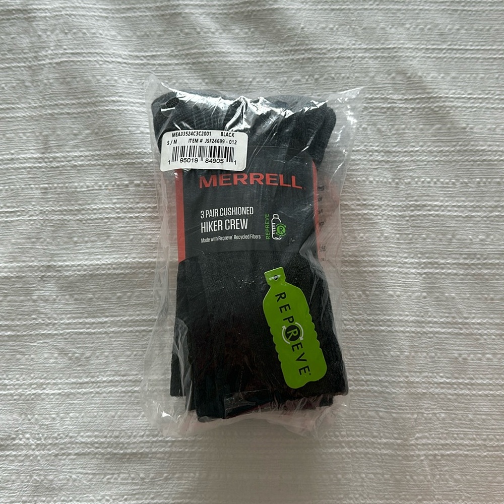 NWT Merrell 3 pack unisex Cushioned Hiker Crew Socks